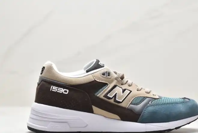 hype New Balance Sneakers