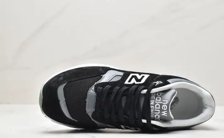 hype New Balance Sneakers