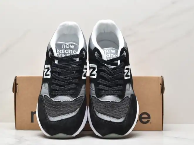 hype New Balance Sneakers