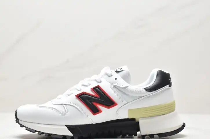 hype New Balance Sneakers