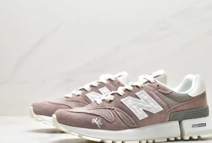 hype New Balance Sneakers