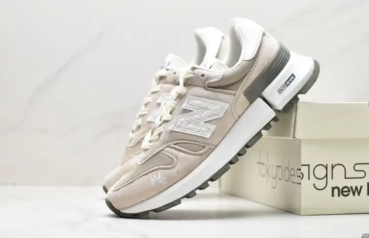 hype New Balance Sneakers