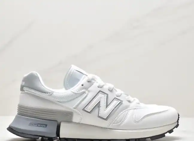 hype New Balance Sneakers