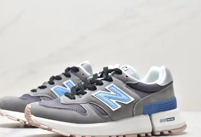 hype New Balance Sneakers