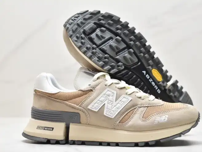 hype New Balance Sneakers