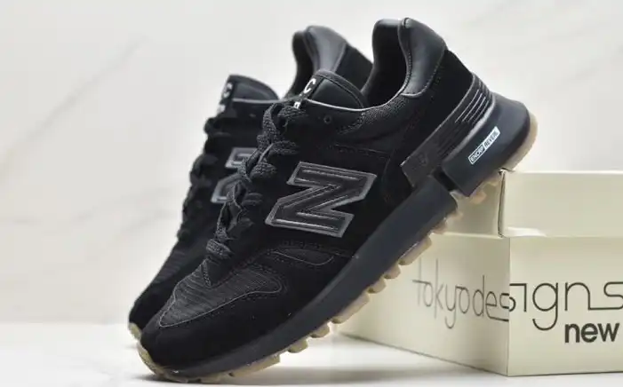 hype New Balance Sneakers