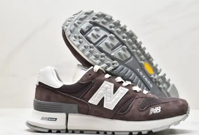 hype New Balance Sneakers