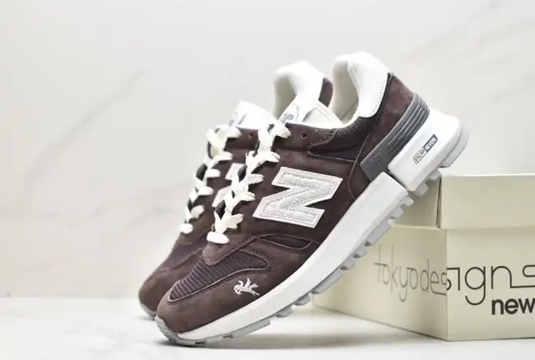 hype New Balance Sneakers