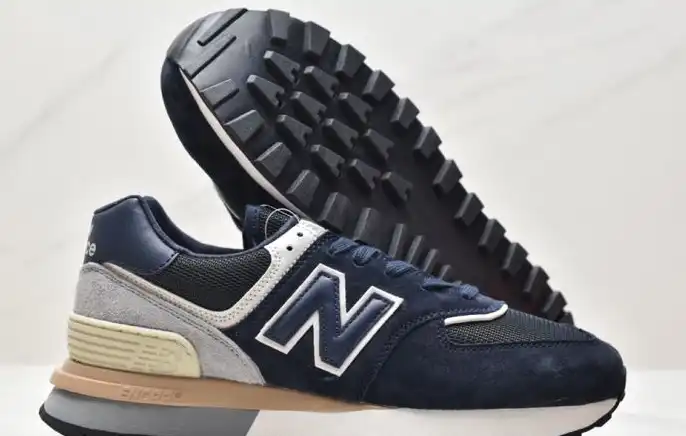 hype New Balance Sneakers