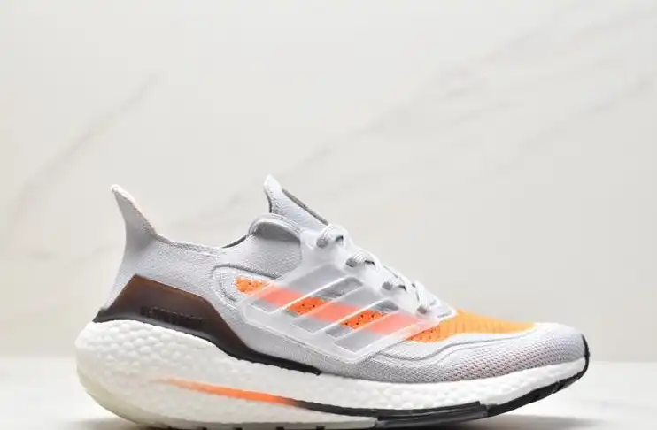 hype Adidas Sneakers