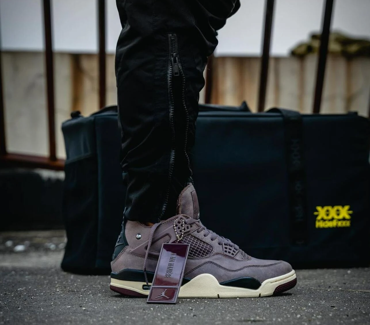 A Ma Maniere x Air Jordan 4 Violet Ore