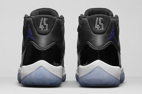 AIR JORDAN 11 “SPACE JAM” Women-1
