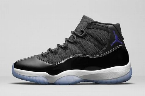 AIR JORDAN 11 “SPACE JAM” Women-1