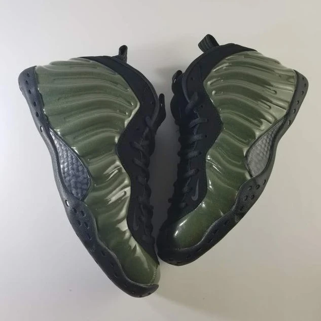 Clearance-priced Air Foamposite-23