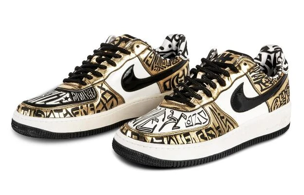 Air Force 1  Black Gold