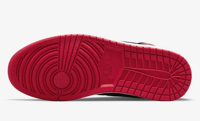 Air Jordan 1 GS High OG Bred Patent