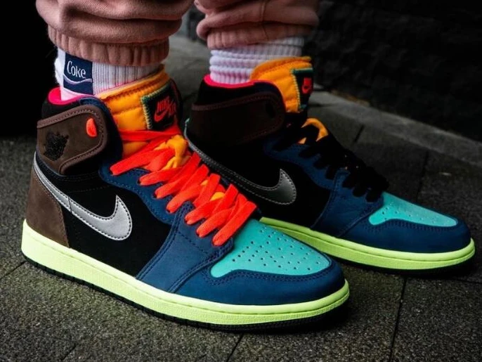 Air Jordan 1 High OG Bio Hack-1