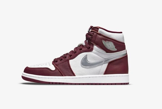 Air Jordan 1 High OG Bordeaux