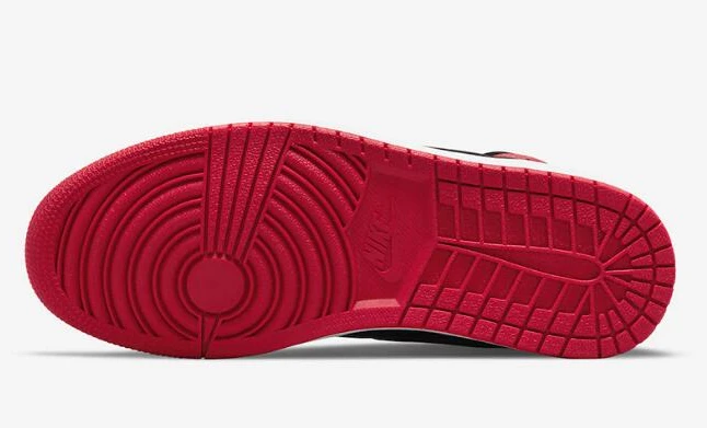 Air Jordan 1 High OG Bred Patent