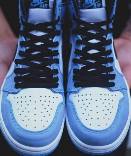 Air Jordan 1 High OG University Blue
