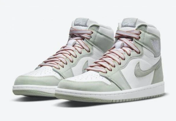 Air Jordan 1 High OG WMNS Seafoam