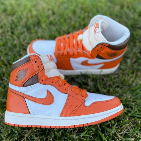 Air Jordan 1 High OG WMNS Starfish