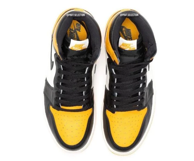 Air Jordan 1 High OG Yellow Toe