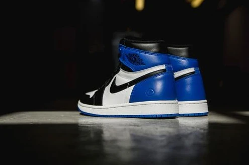 Air Jordan 1 High Royal Black Toe-1