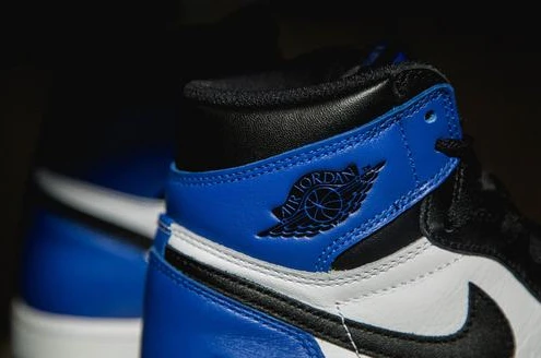 Air Jordan 1 High Royal Black Toe-1