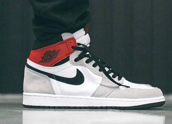 Air Jordan 1 Light Smoke Grey-1