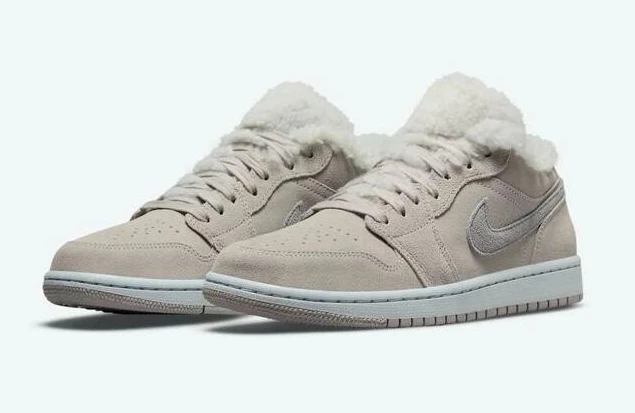 Air Jordan 1 Low Sherpa Fleece