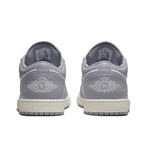 Air Jordan 1 Low Stealth and White