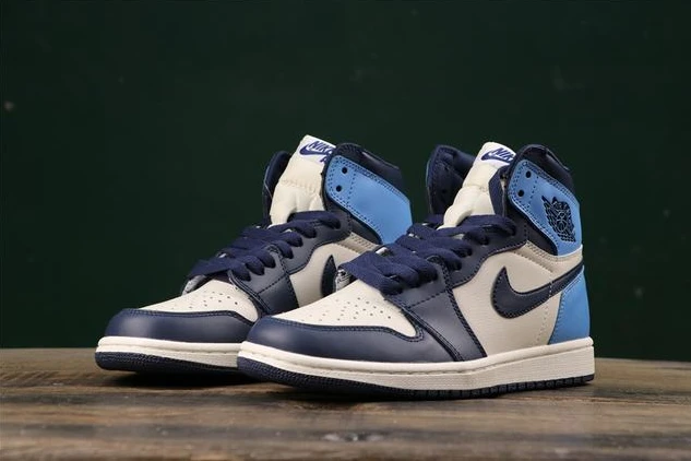 Air Jordan 1 Obsidian-1