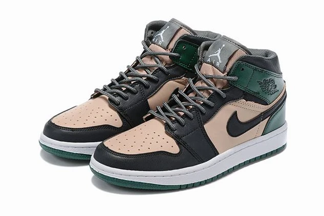 Air Jordan 1 Retro-209