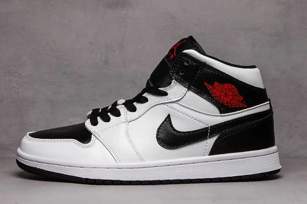 Air Jordan 1 Retro Black Red-1