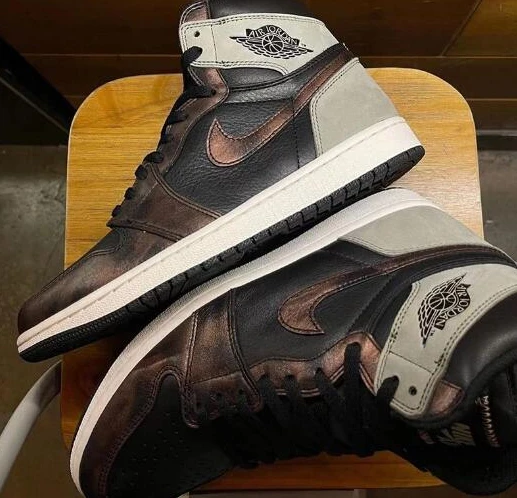 Air Jordan 1 Retro High OG Light Army