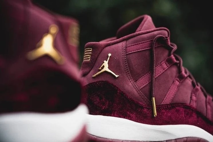 Air Jordan 11  Velvet Heiress Women-1