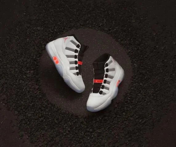 Air Jordan 11 Adapt