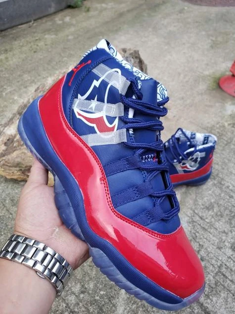 Air Jordan 11 Champion Bull Head-1