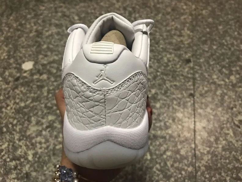 Air Jordan 11 GS All White-1