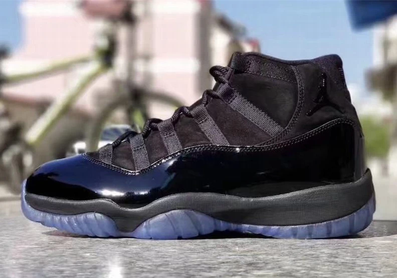 Air Jordan 11 GS Cap and Gown-1