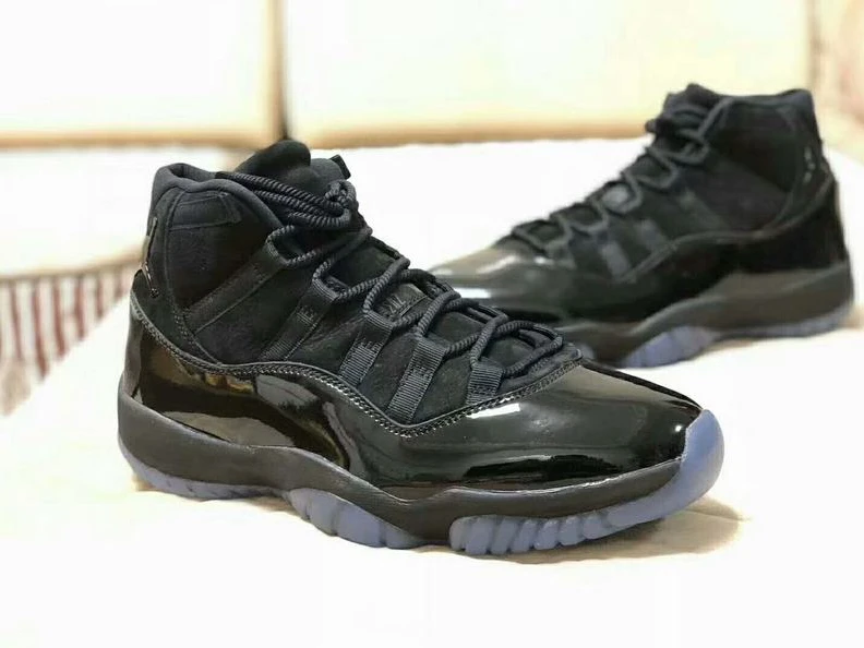 Air Jordan 11 GS Cap and Gown-1