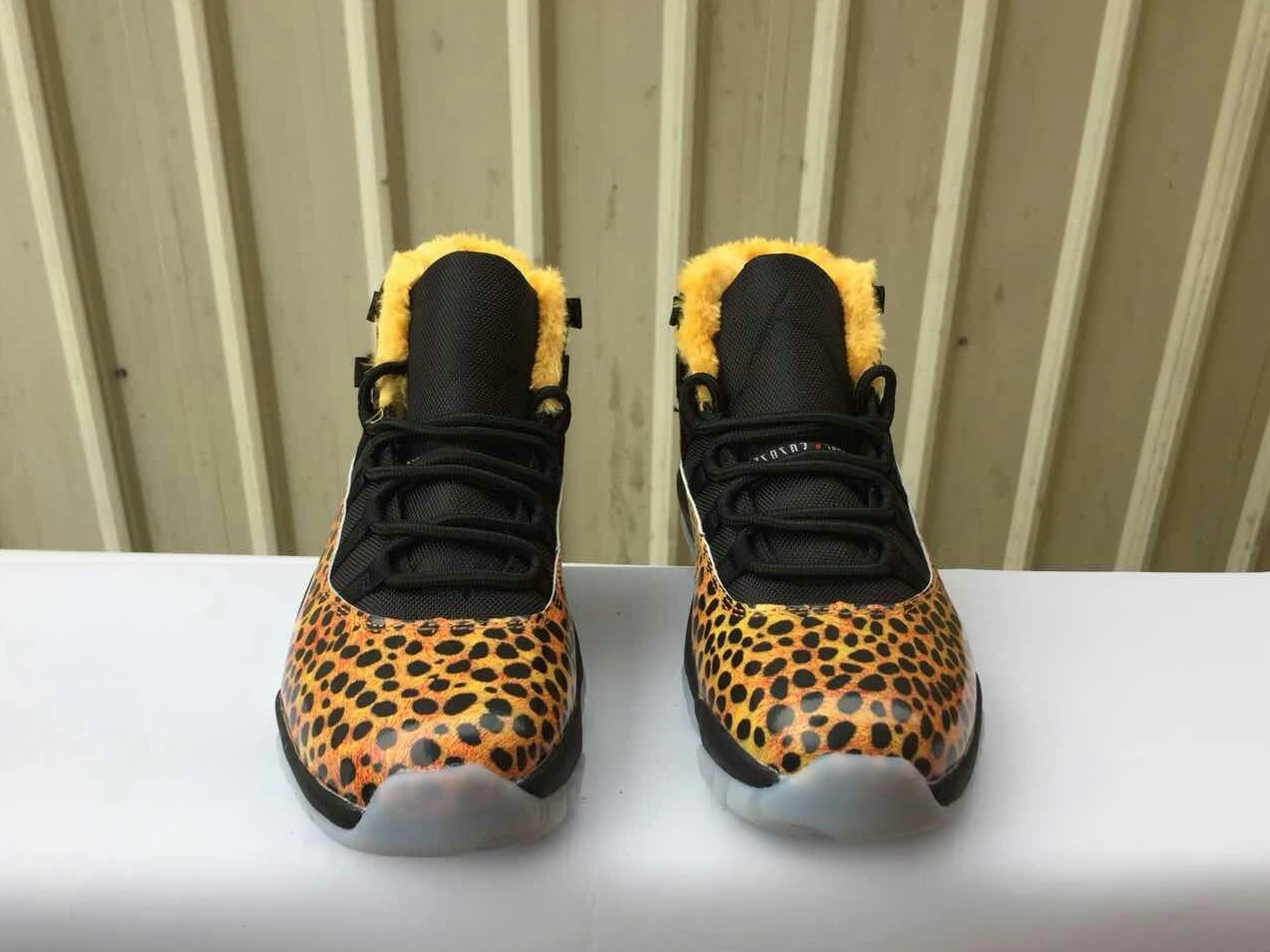 Air Jordan 11 GS Gold Leopard-1