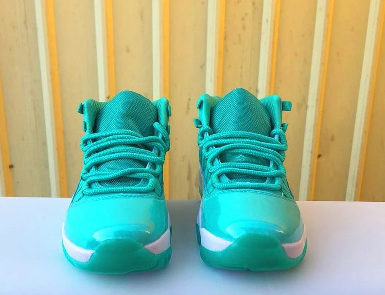 Air Jordan 11 GS Light Green-1