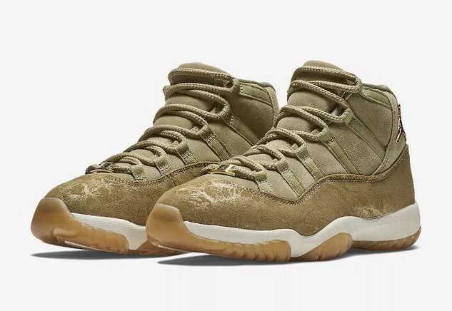 Air Jordan 11 GS Olive Lux-01