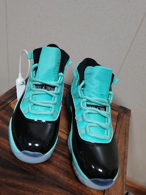 Air Jordan 11 High Black Light Green-1
