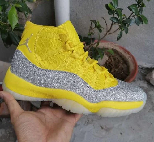 Air Jordan 11 High Yellow WMNS-1