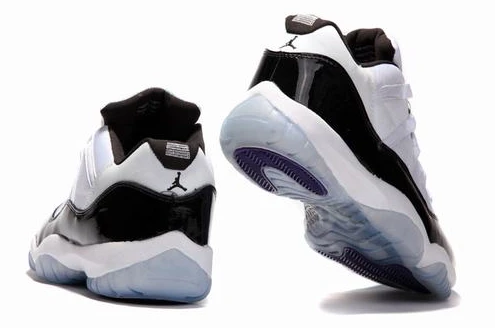 Air Jordan 11 Low Concord