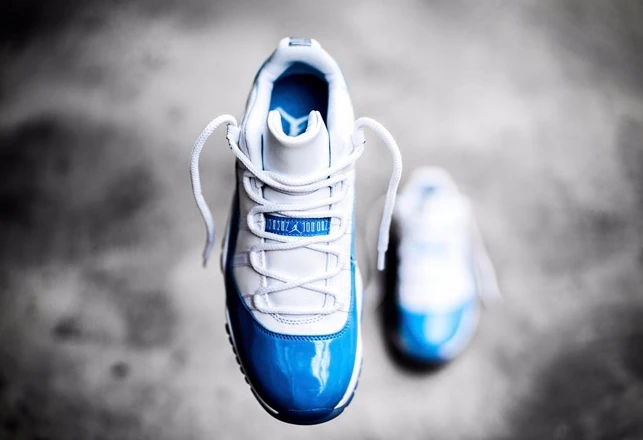 Air Jordan 11 Low GS 