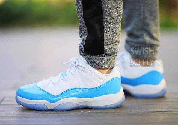 Air Jordan 11 Low GS 